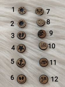 Gri Figürlü Bebe Düğme (1,5 cm)