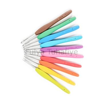 Clover Amour Crochet Hook