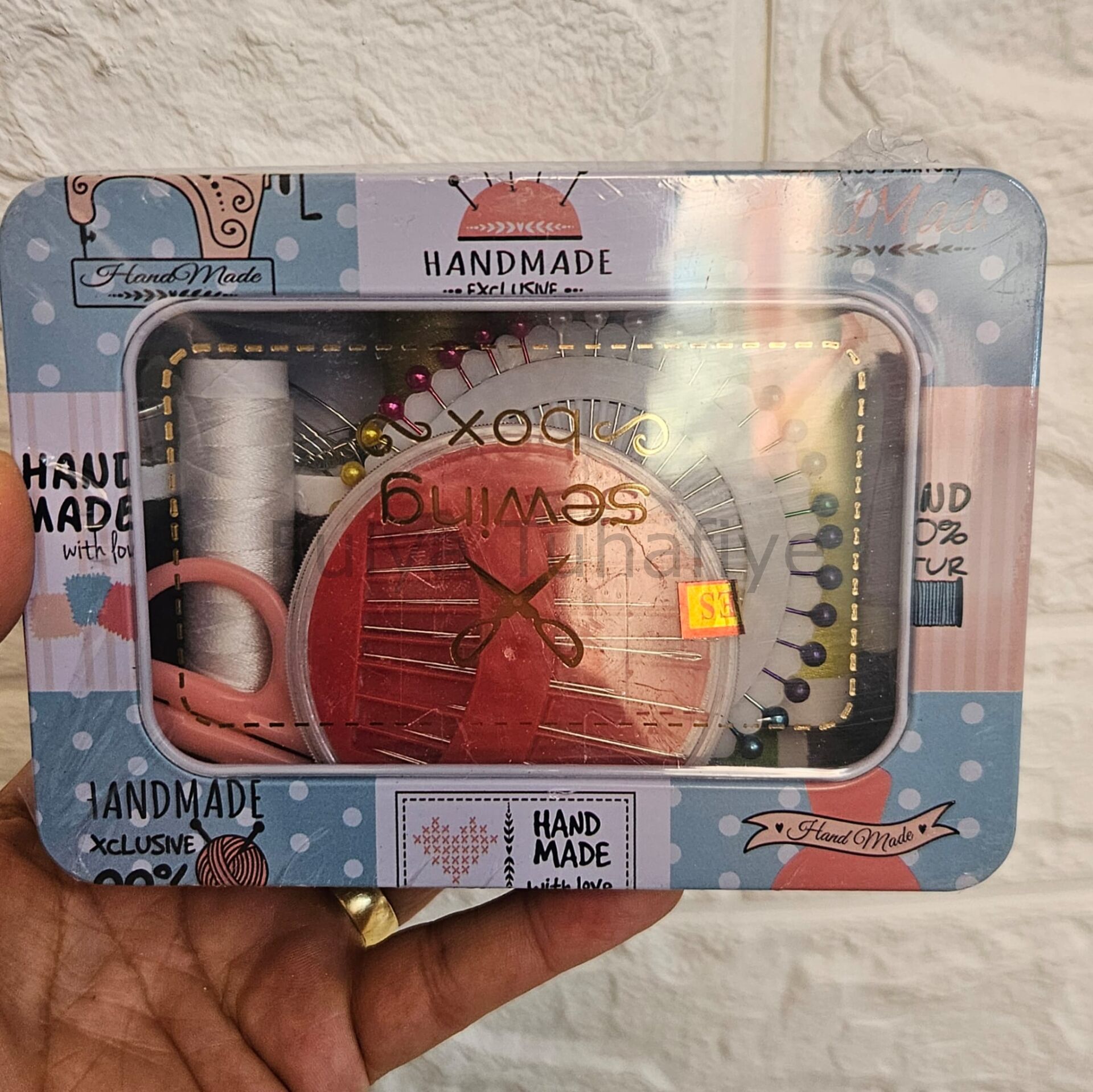 Dikdörtgen  Teneke Kutulu Dikiş Seti