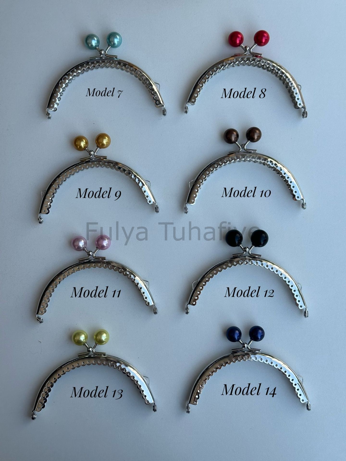 İnci Tokalı Oval Cüzdan Klipsi