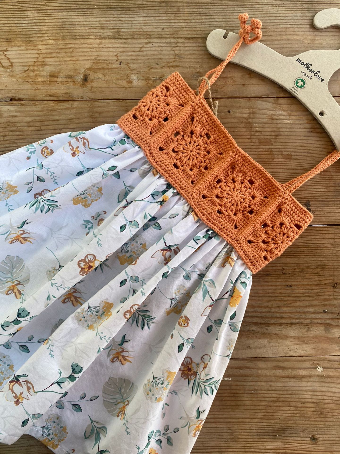 Yavruağzı Robalı Elbise