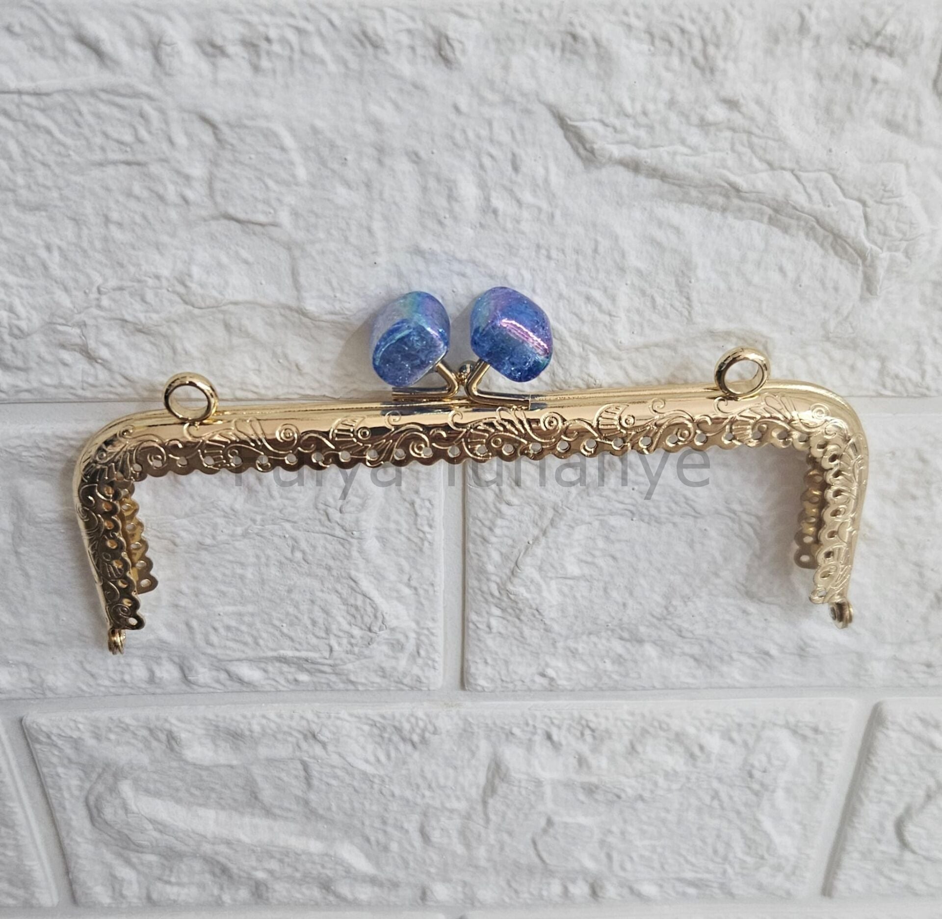Kristal Taşlı Kare Çanta Klipsi 15 cm Gold Model 1