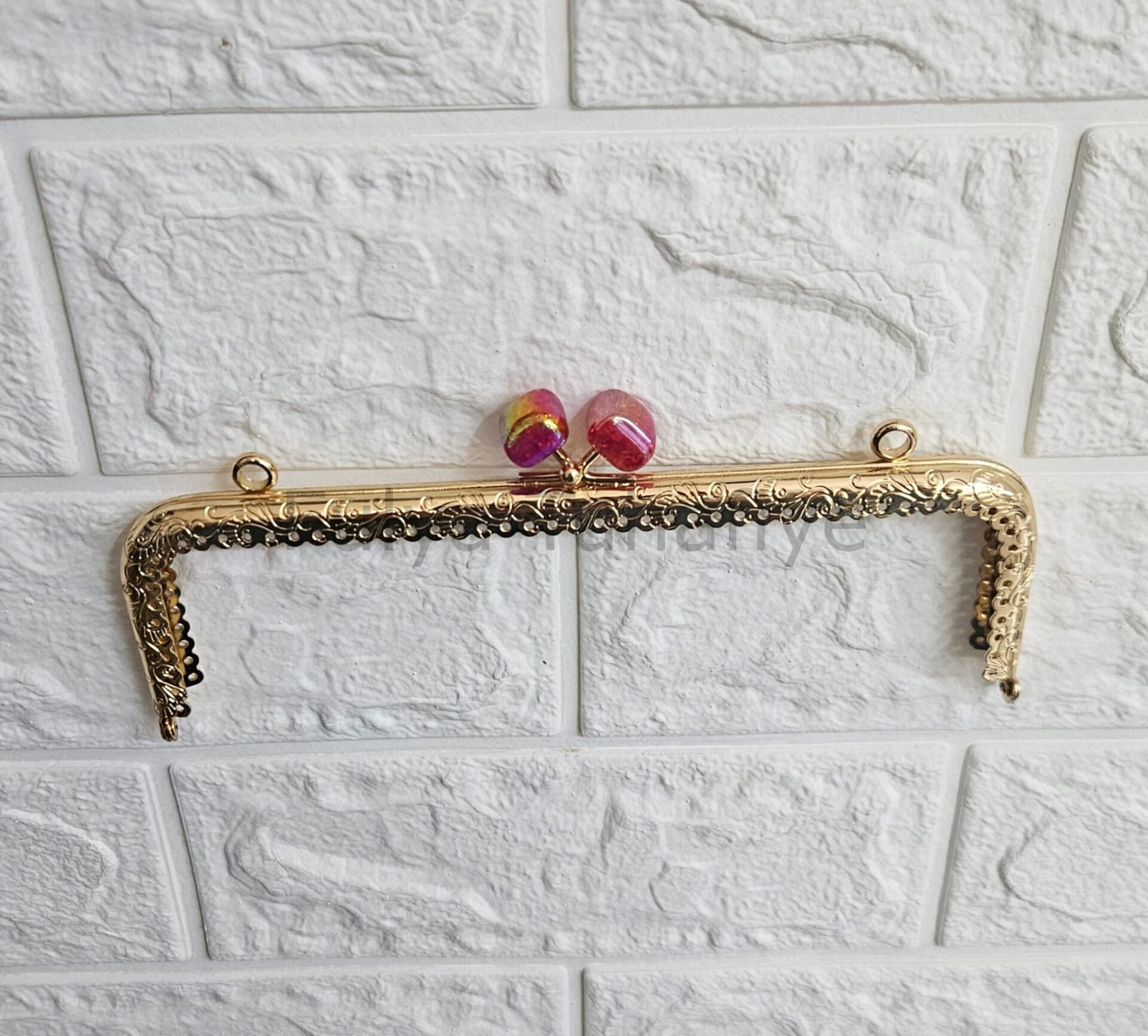 Kristal Taşlı Kare Çanta Klipsi 20 cm Gold Model 2