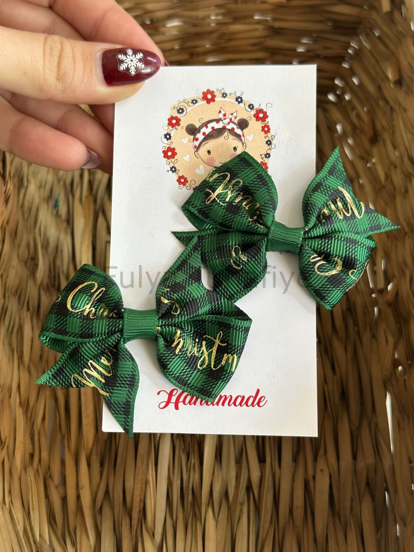 Yılbaşı Temalı Pensli Fiyonk Toka Model 1