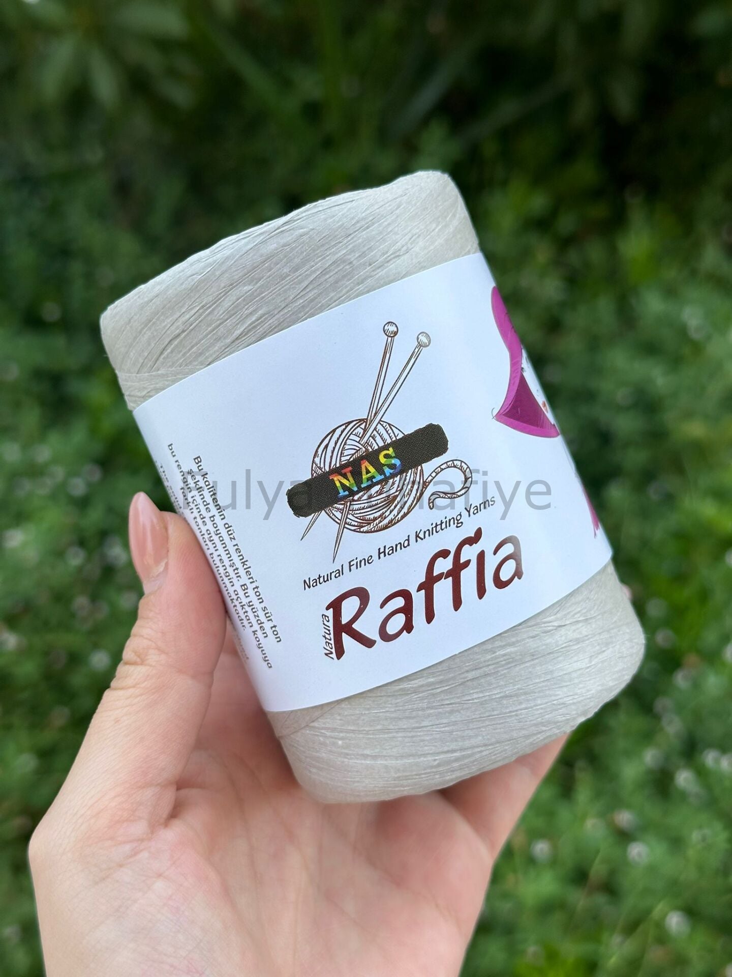 Nas Raffia D84