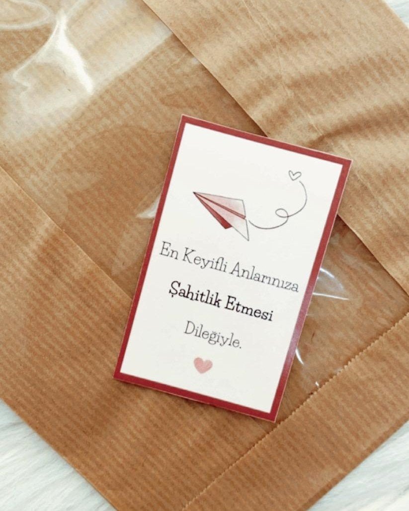 En Keyifli Anlarınıza Şahitlik Etmesi Dileğiyle Kartı