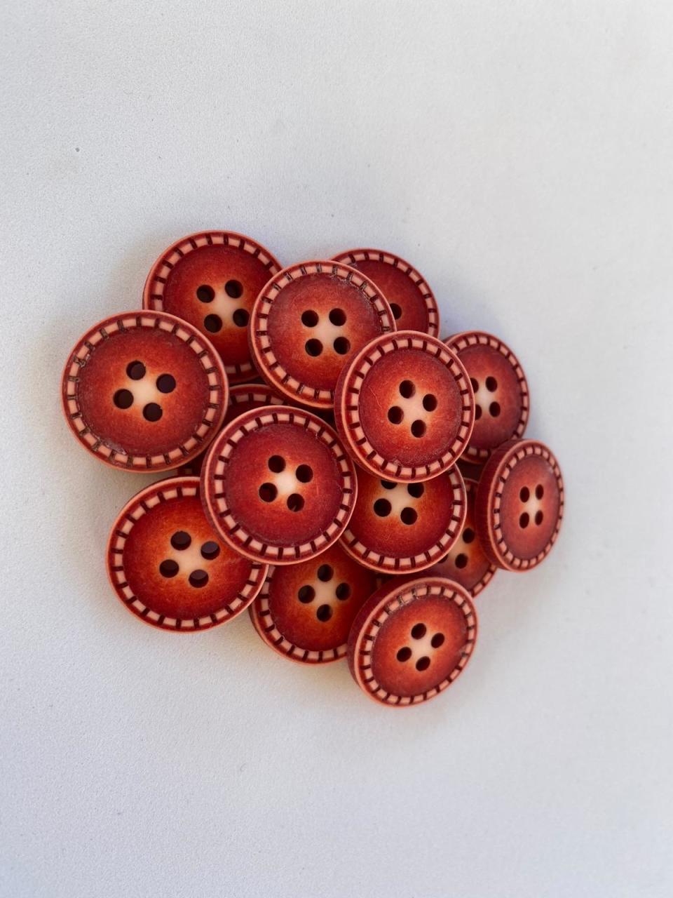 Renkli Eskitme Ahşap Düğme (1.5 cm) Koyu Kırmızı