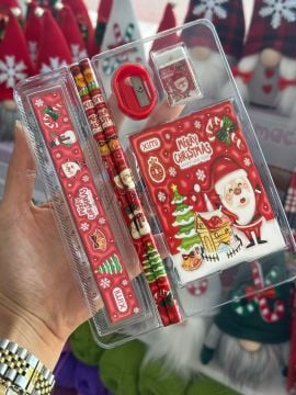 Yılbaşı Çocuk Kırtasiye Seti Kırmızı