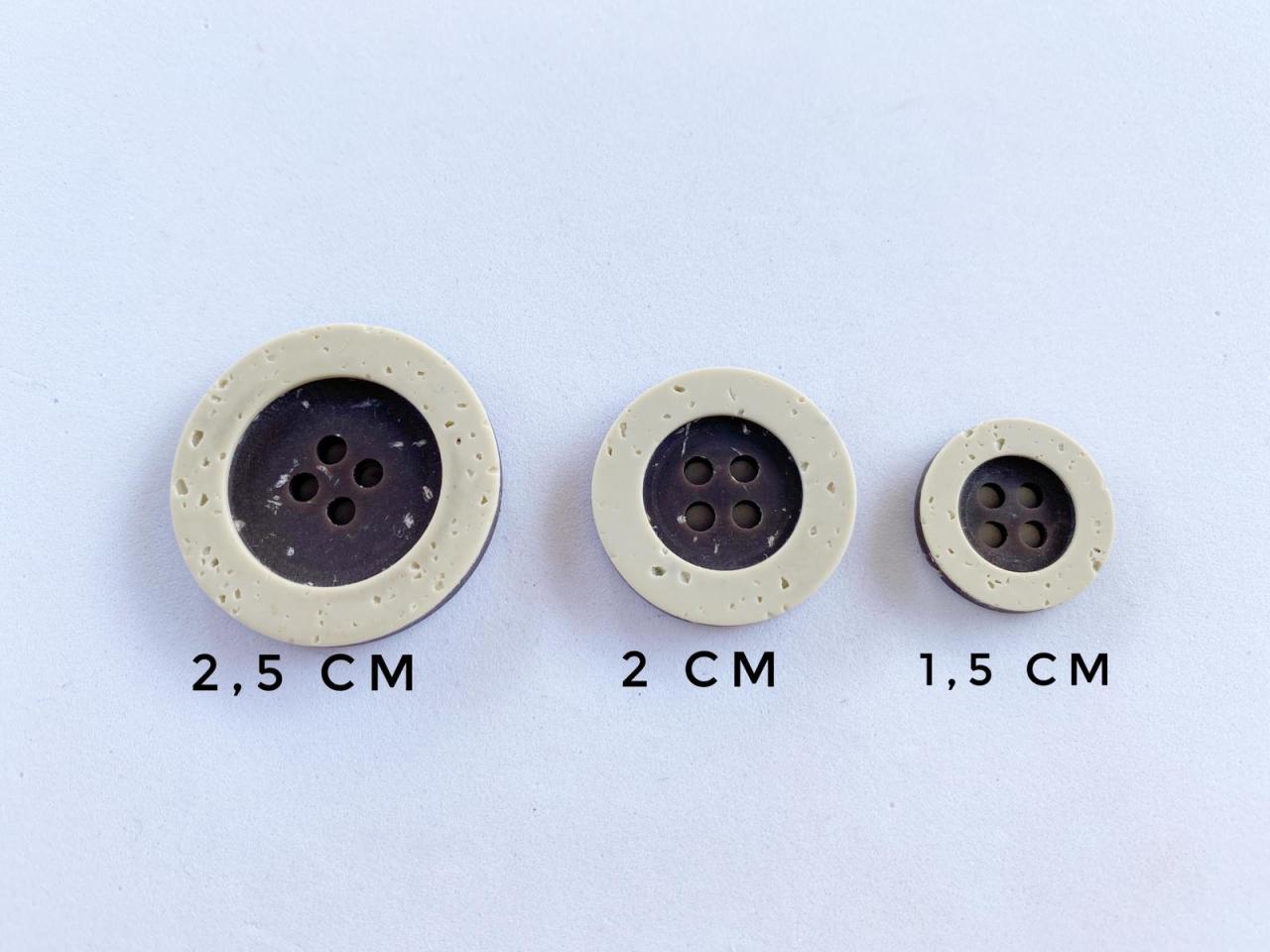 Taş Eskitme Düğme (2.5 cm) Taş Rengi