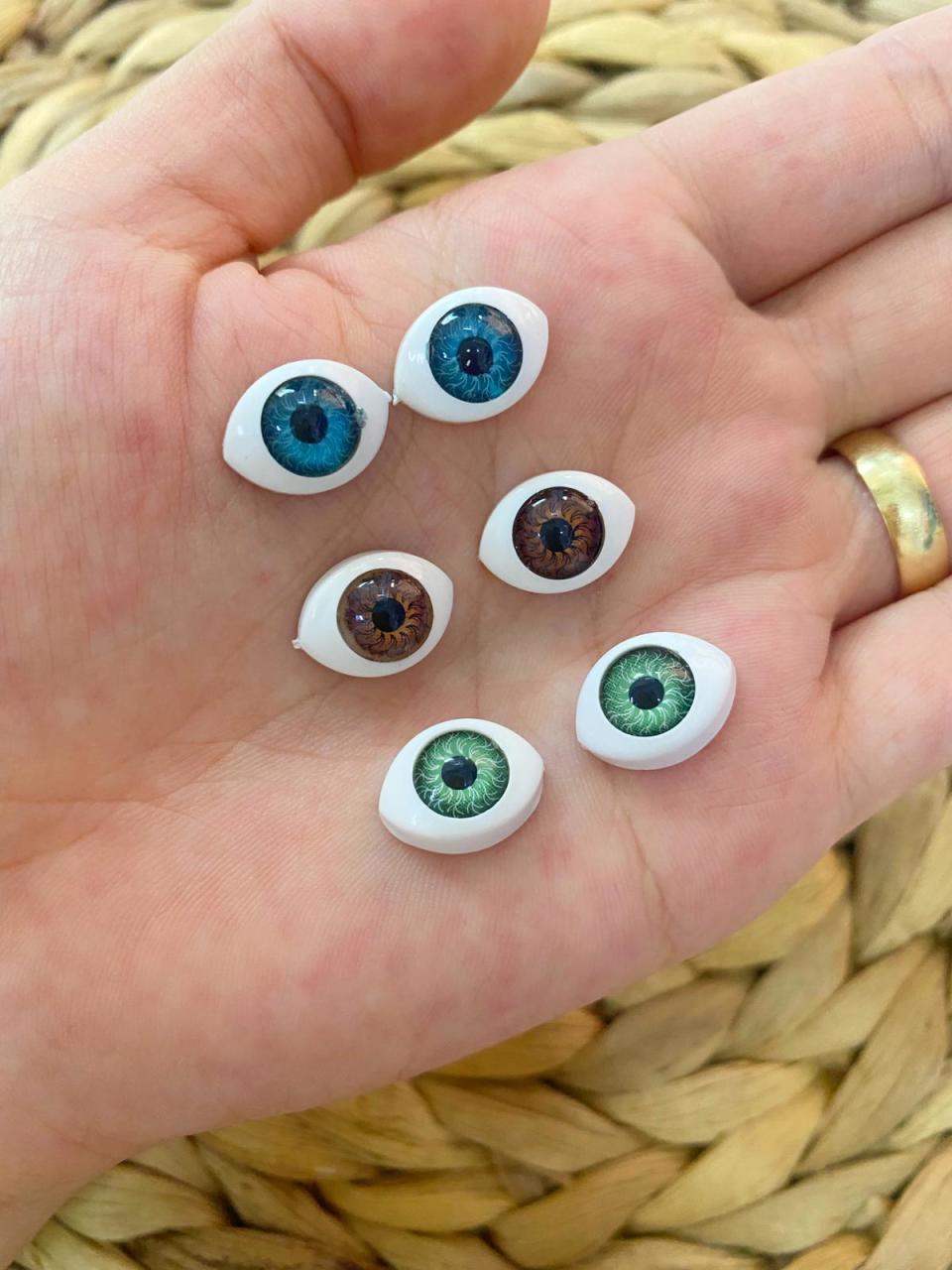 Yapıştırma 14 mm Gözler