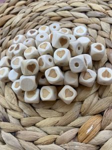 Küp Figürlü Boncuk