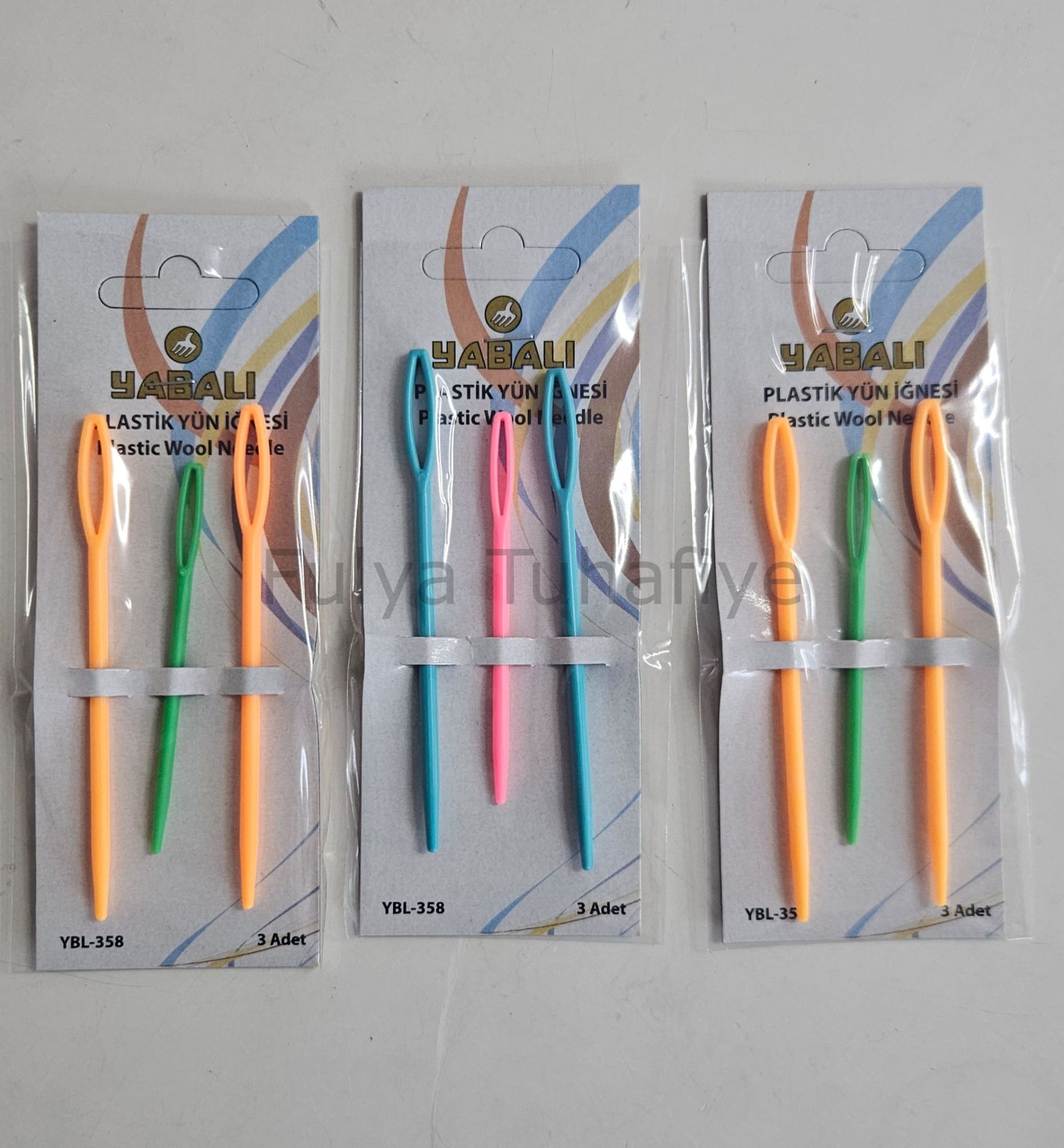 Yabalı Plastik Yün İğnesi Kalın