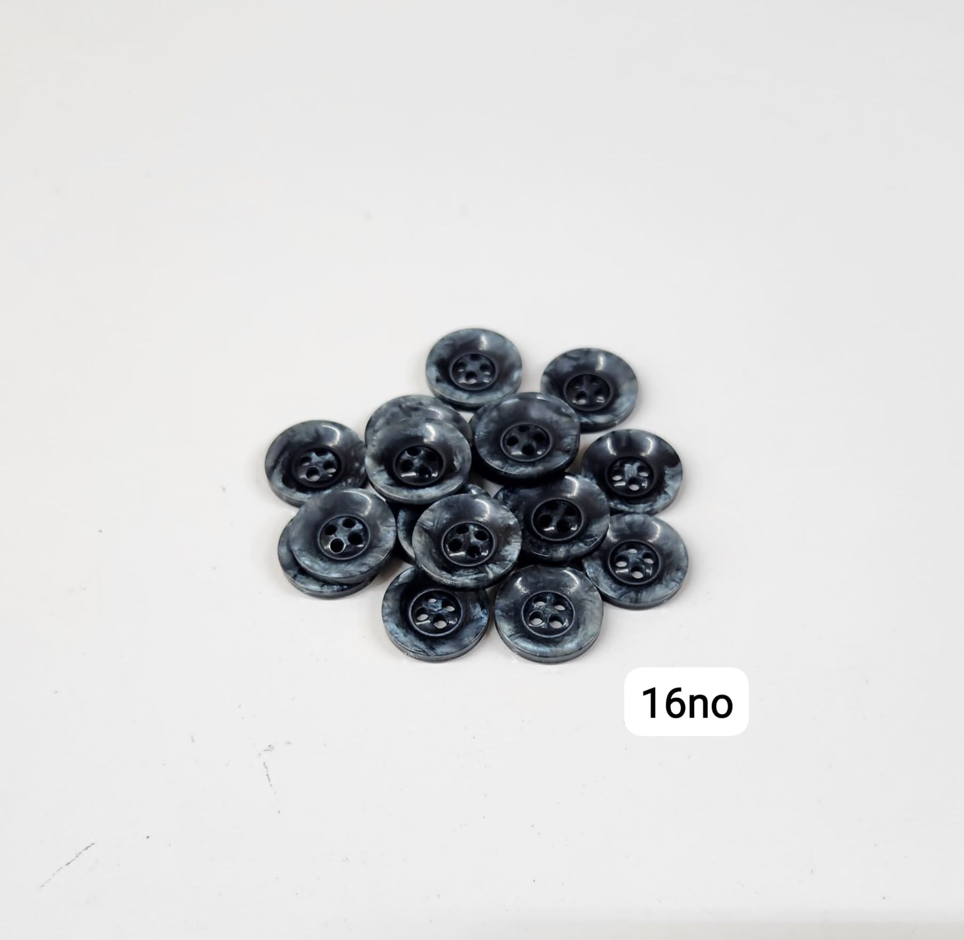 Sedef Görünümlü Polyester Düğme (2 cm) 16 No