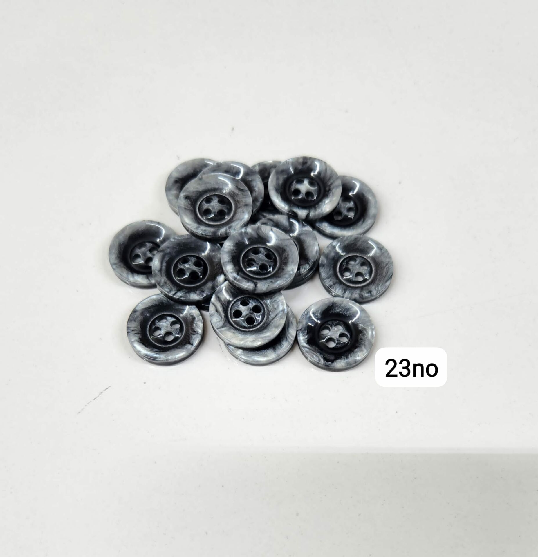 Sedef Görünümlü Polyester Düğme (2 cm) 23 No