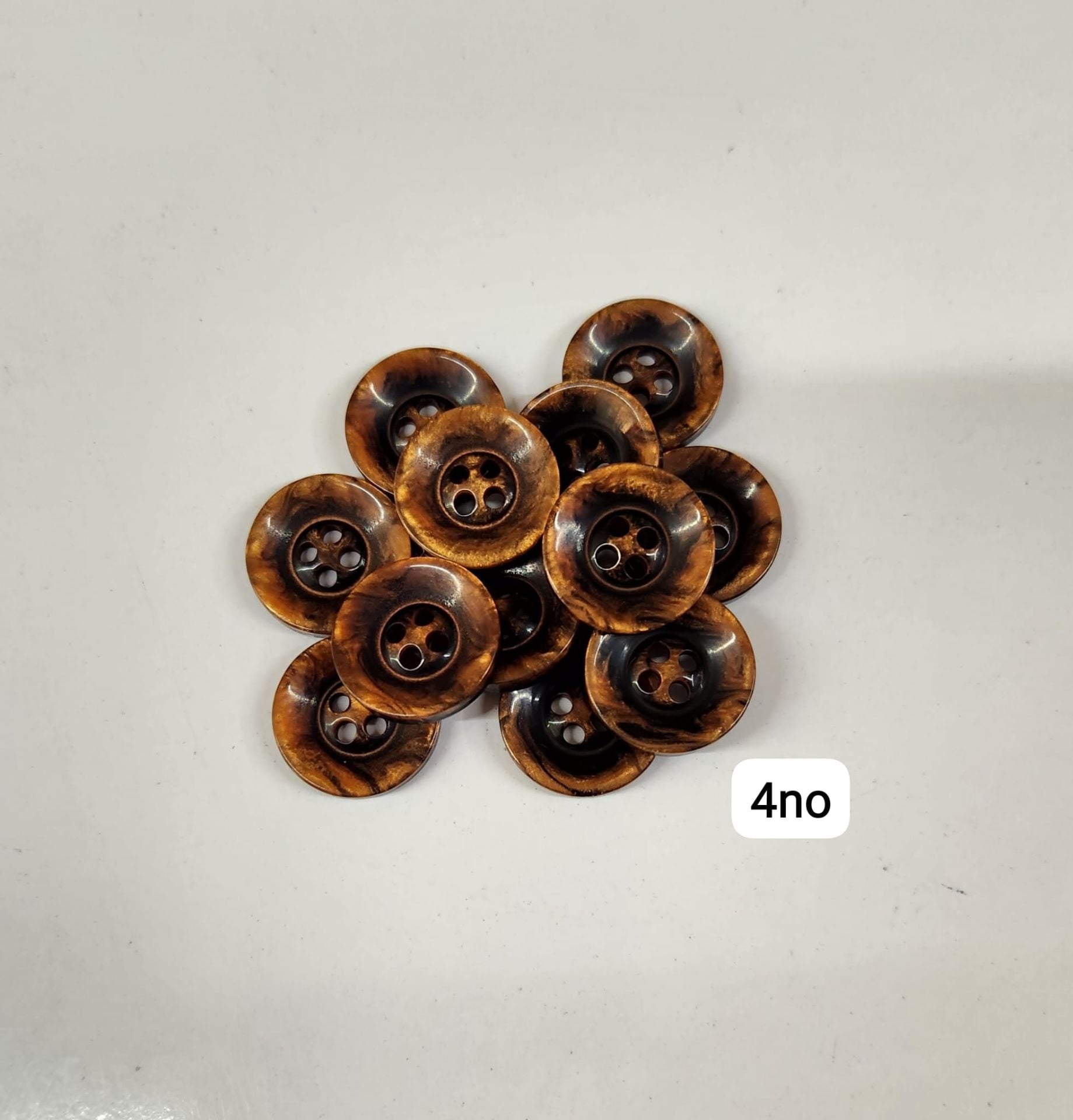 Sedef Görünümlü Polyester Düğme (2 cm) 4 No