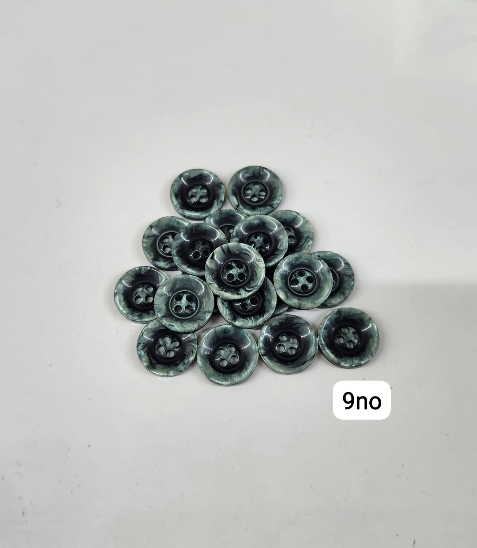 Sedef Görünümlü Polyester Düğme (2 cm) 9 No