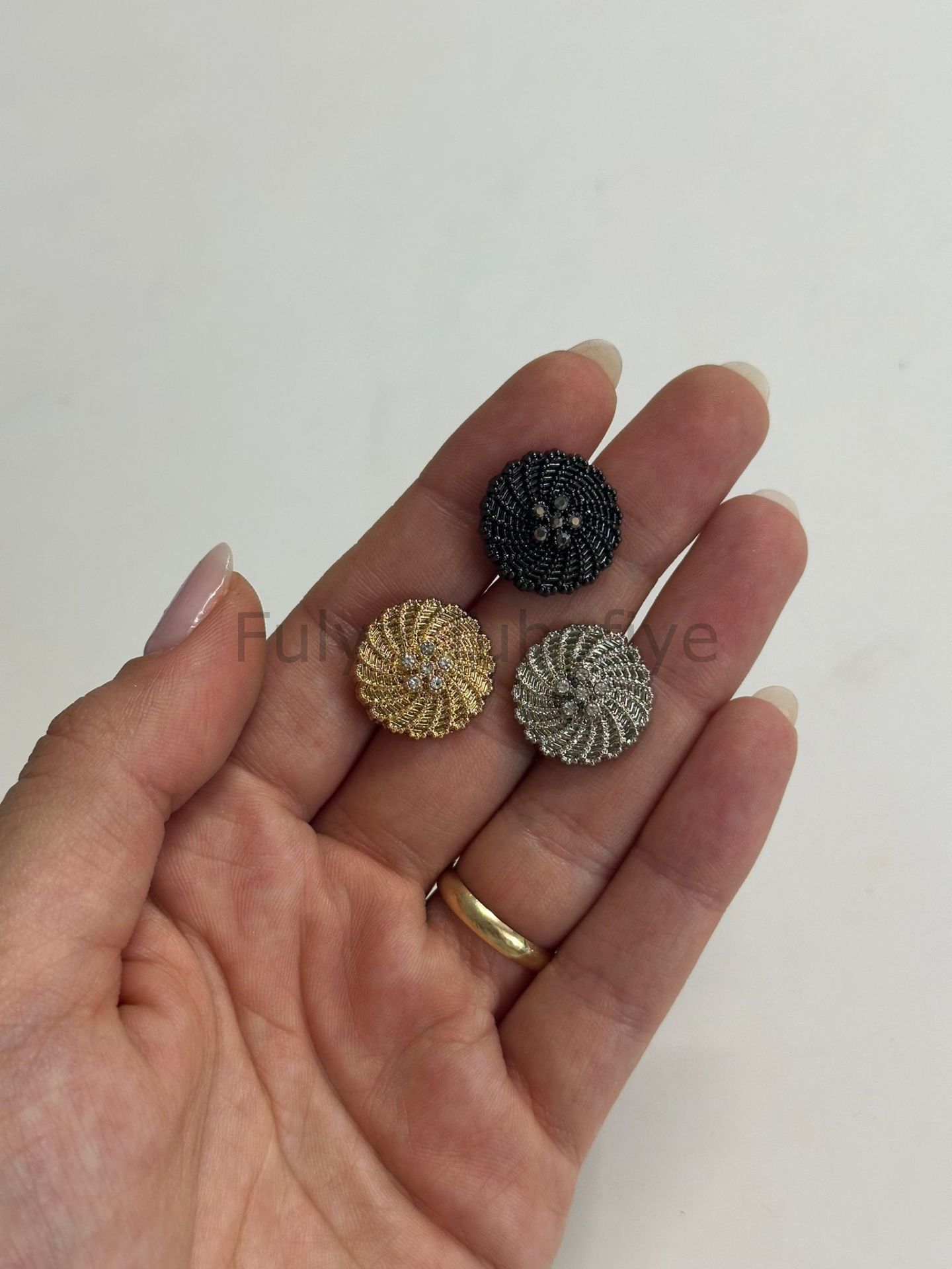 Ortası Taşlı Metal Düğme 1.7 cm