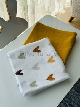 Çok Amaçlı 2'li Müslin Bebek Battaniye Seti %100 Pamuk Hardal Kalp