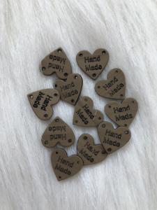 Handmade Bej Düğme Ve Etiket Kalp