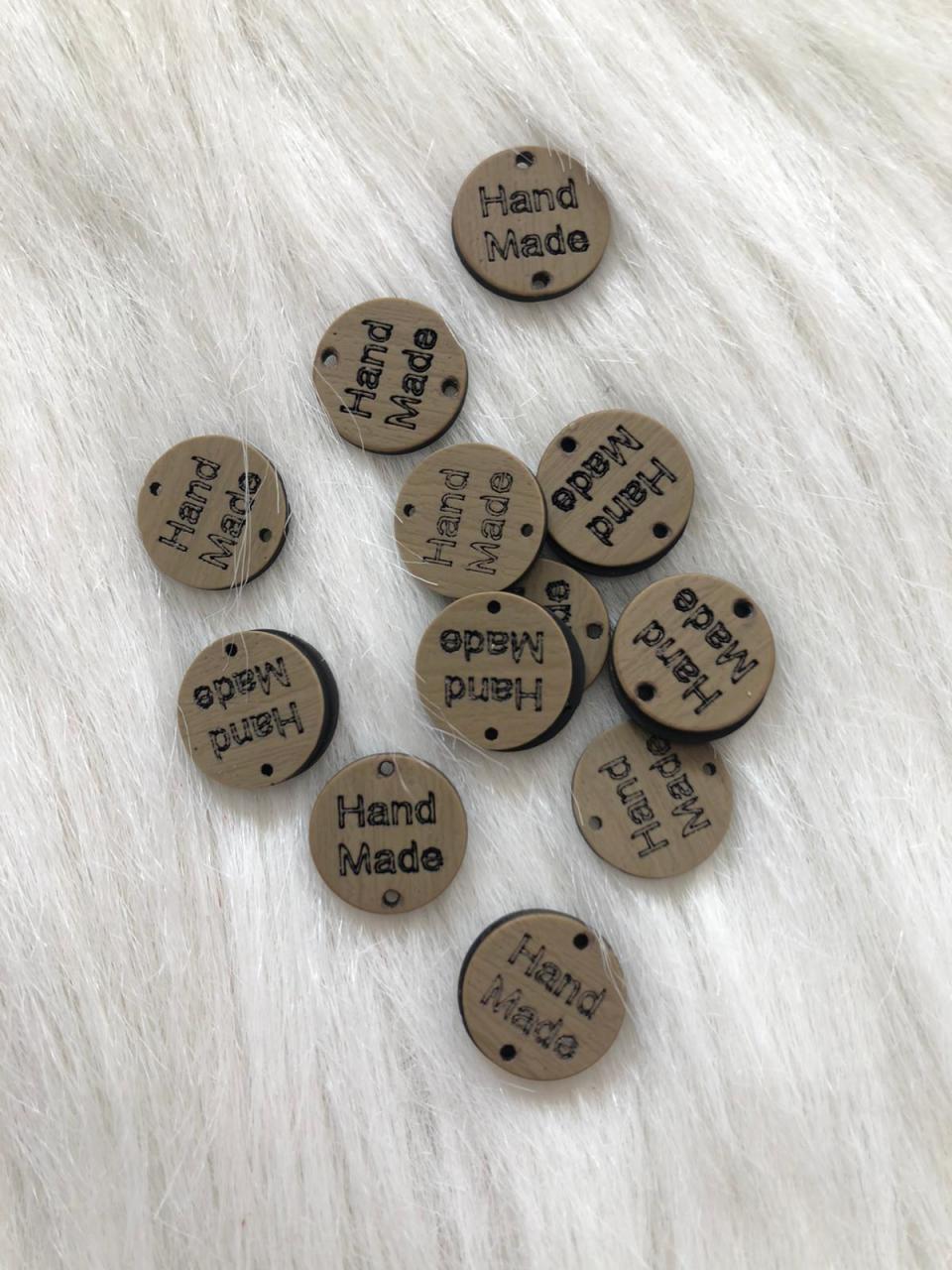 Handmade Bej Düğme Ve Etiket Yuvarlak
