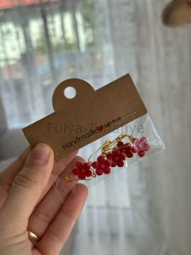İlmek Yer Belirleyici Kırmızı Çiçek