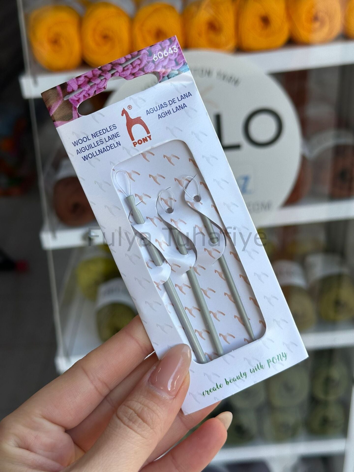 Pony Misinalı Yün İğnesi